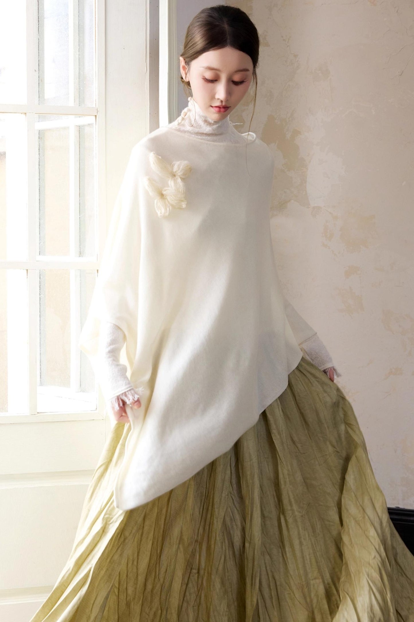 Autumn White Wool Cape