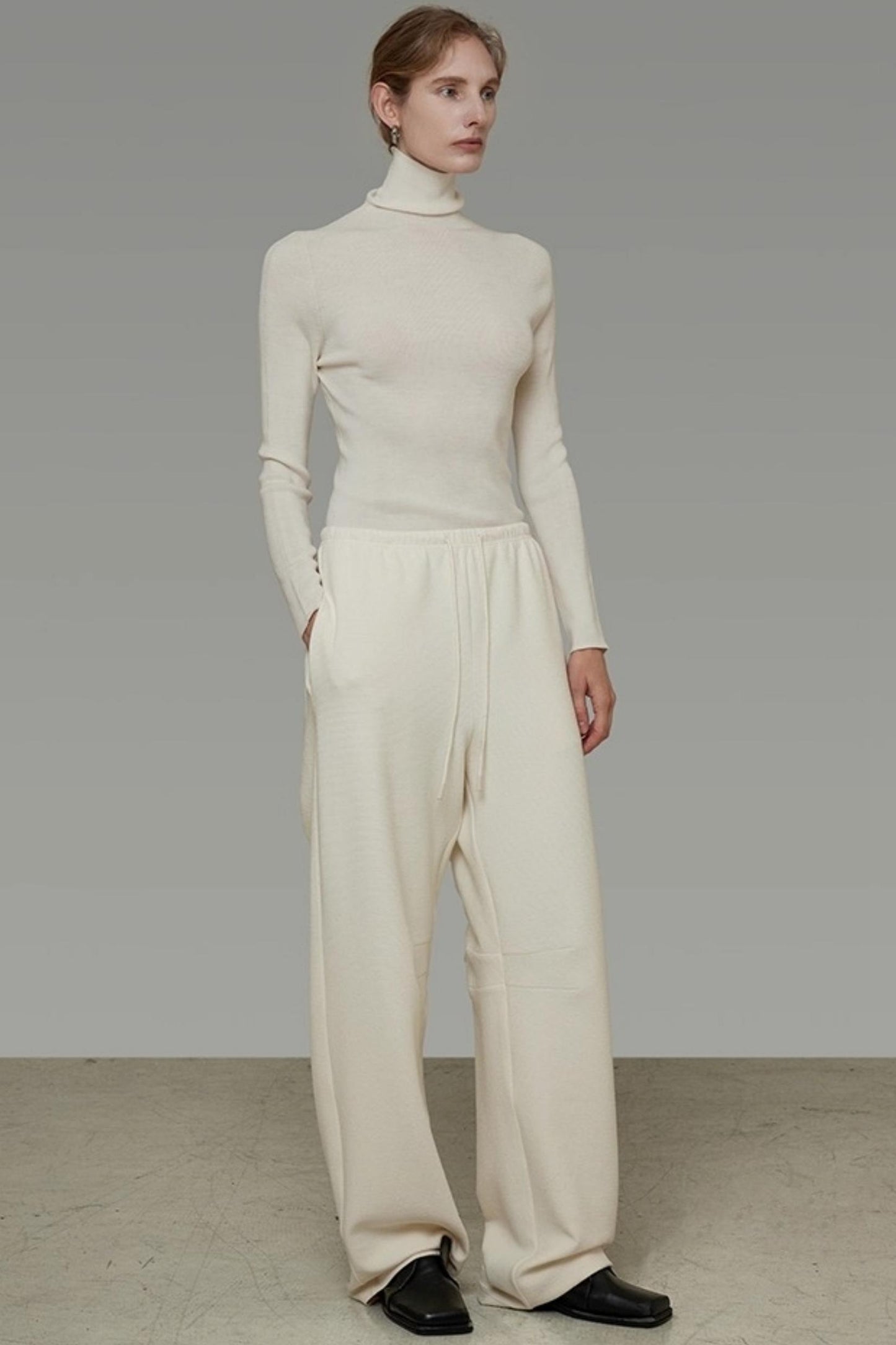 Slimming Drape Straight Wide-Leg Pants