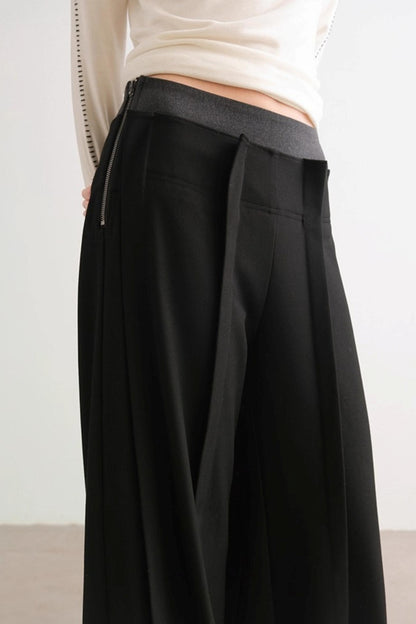 Shadow Pleats Wide-Leg Pants