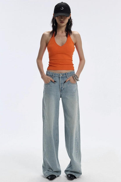 Blaue Jeans mit Edelsteinen und Diamanten