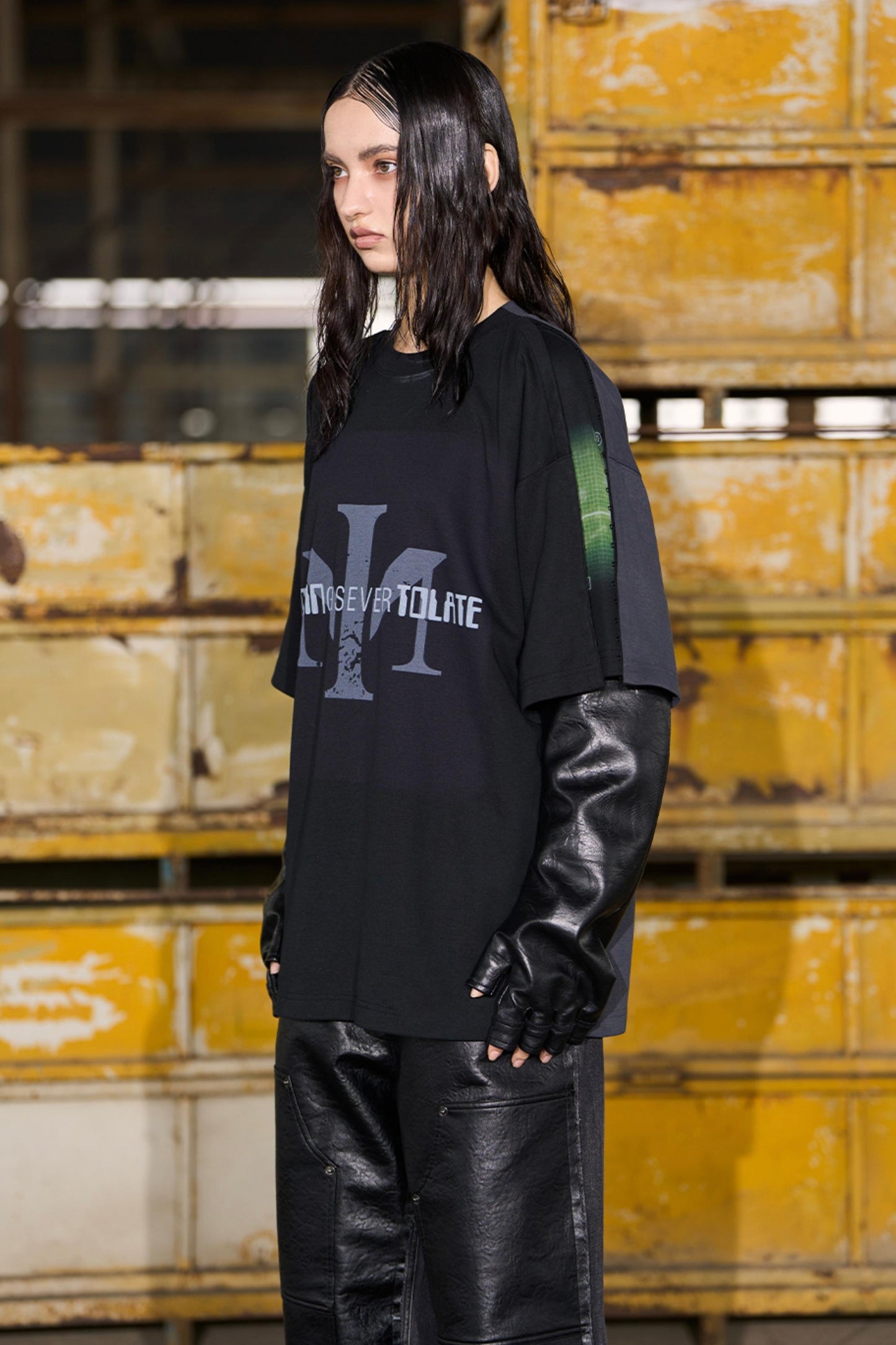 Short Sleeve Buckle Layered T-Shirt