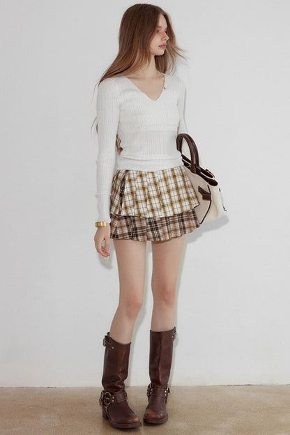 Textured V-neck Wool Knit Slim Top