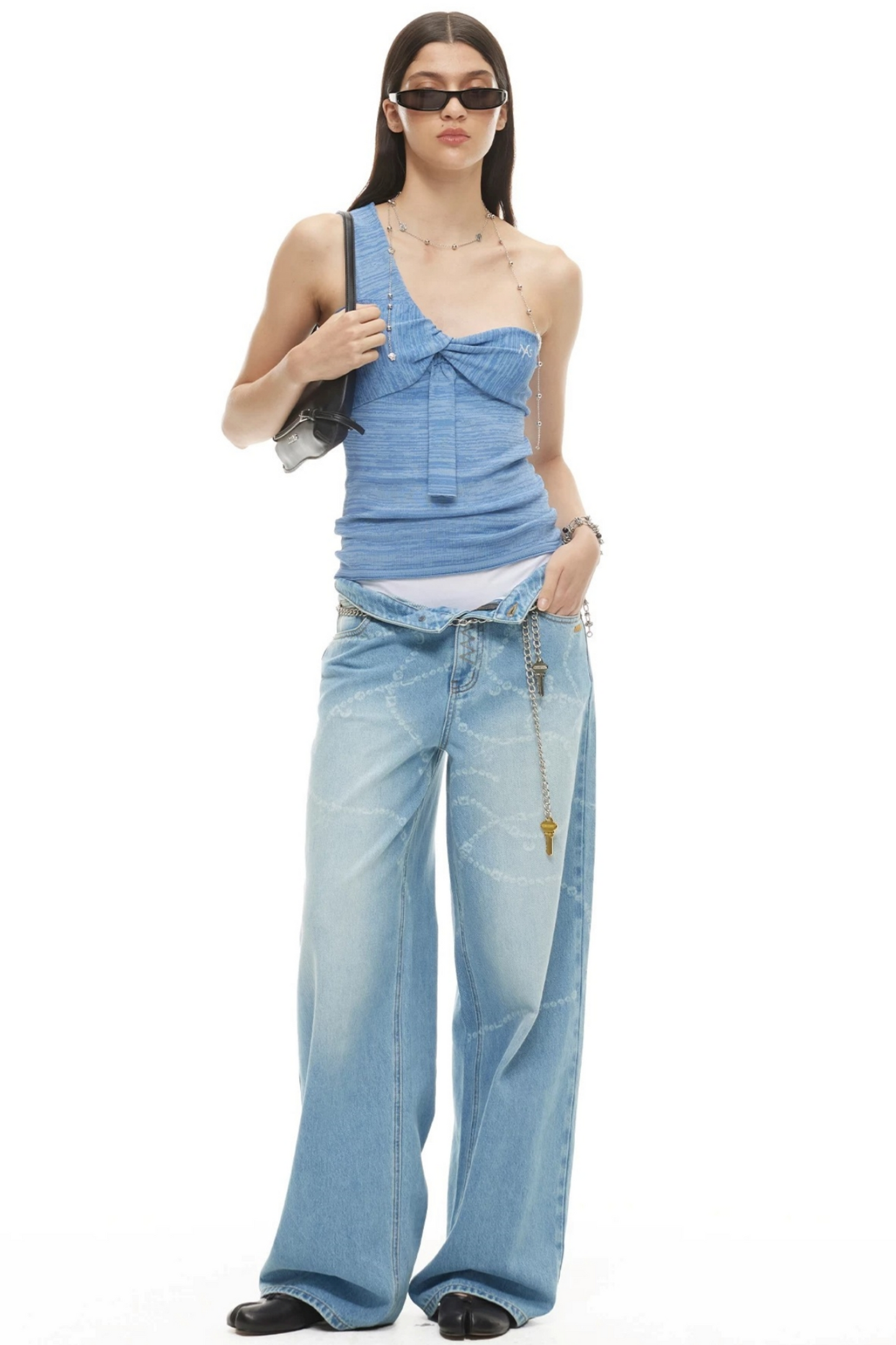 트위스트 리본 니트 캐미솔