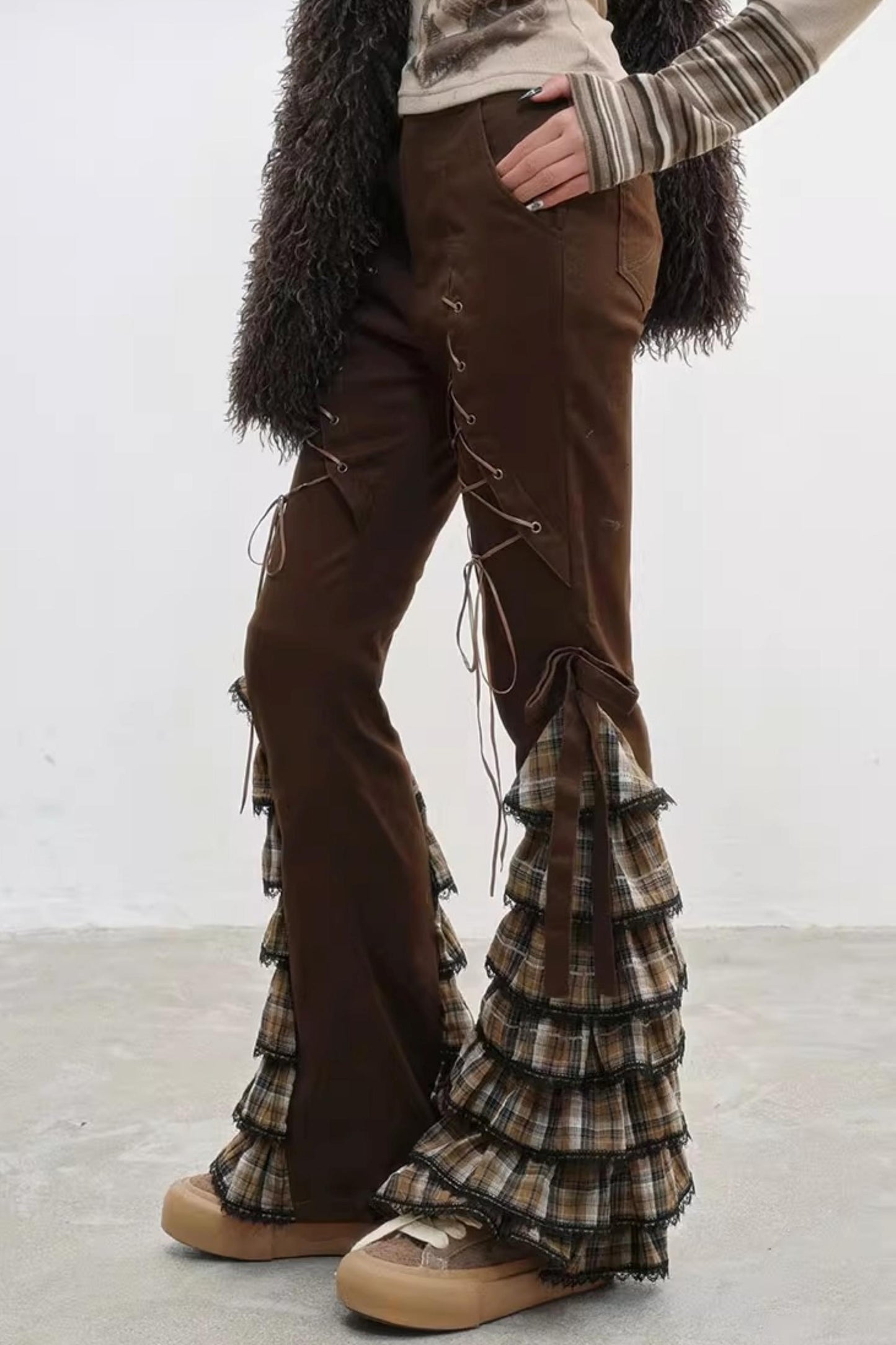 Vintage Lace Yaya Slimming Slacks