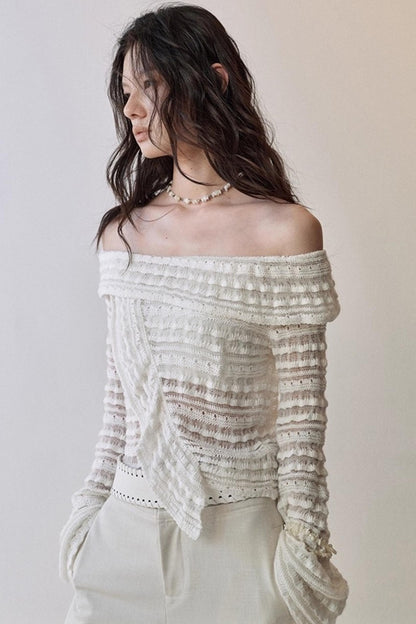 Clouds Knitted One-Shoulder Blouse