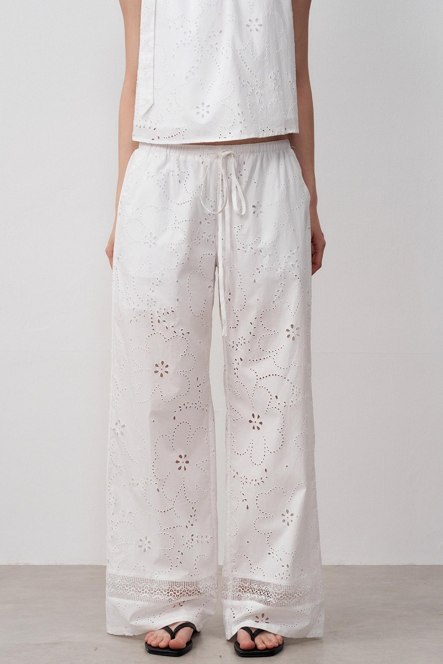 Resort Lace Straight Pants