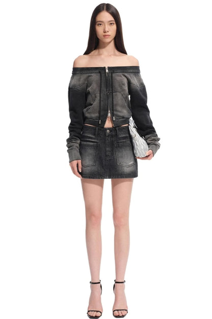 Ink-Dotted One-Shoulder Long-Sleeved Top
