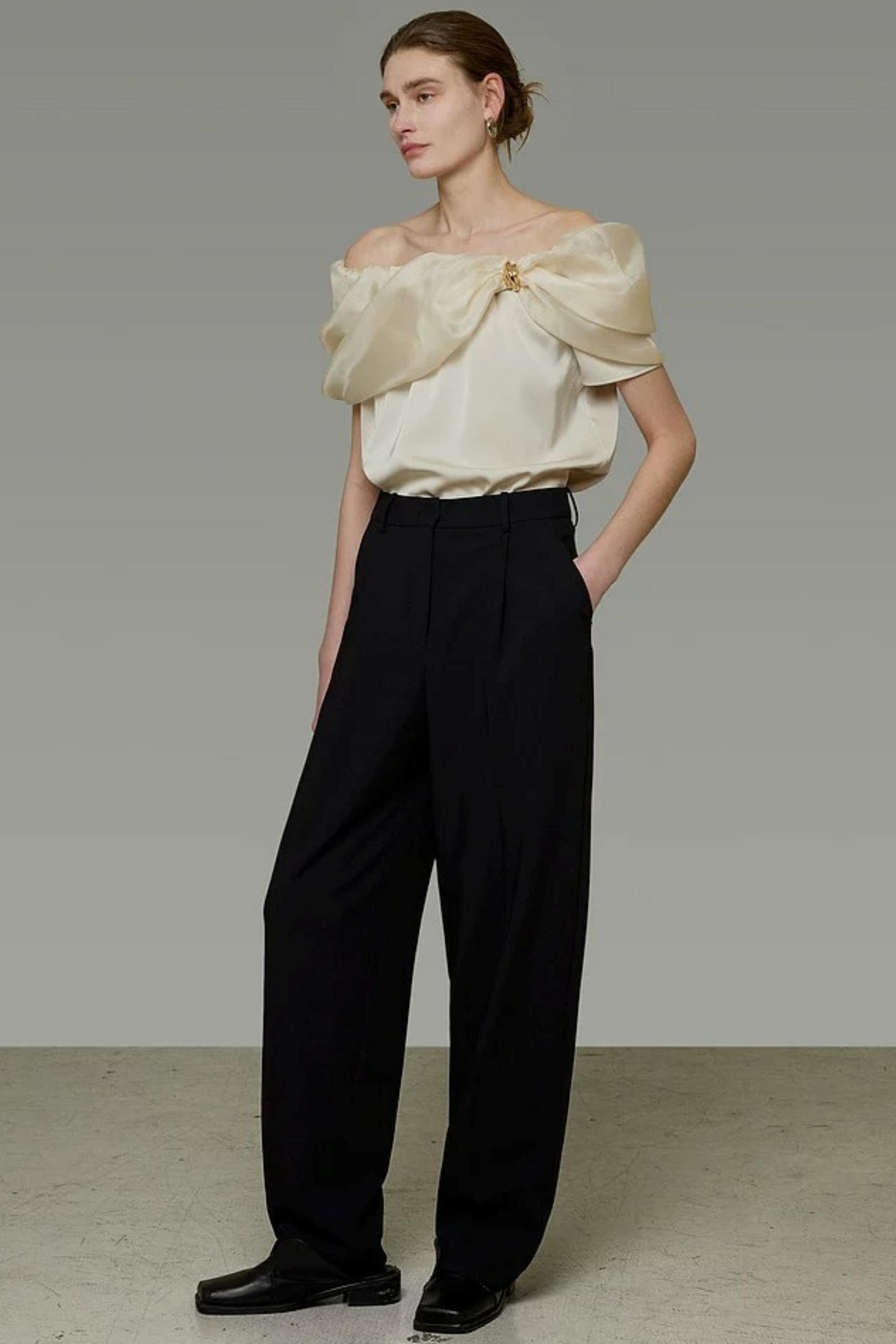 One-Shoulder Relaxed T-Shirt