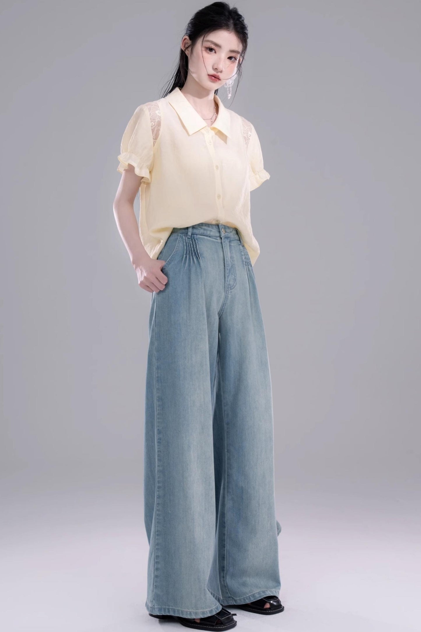Zero Gravity Wide Leg Jeans