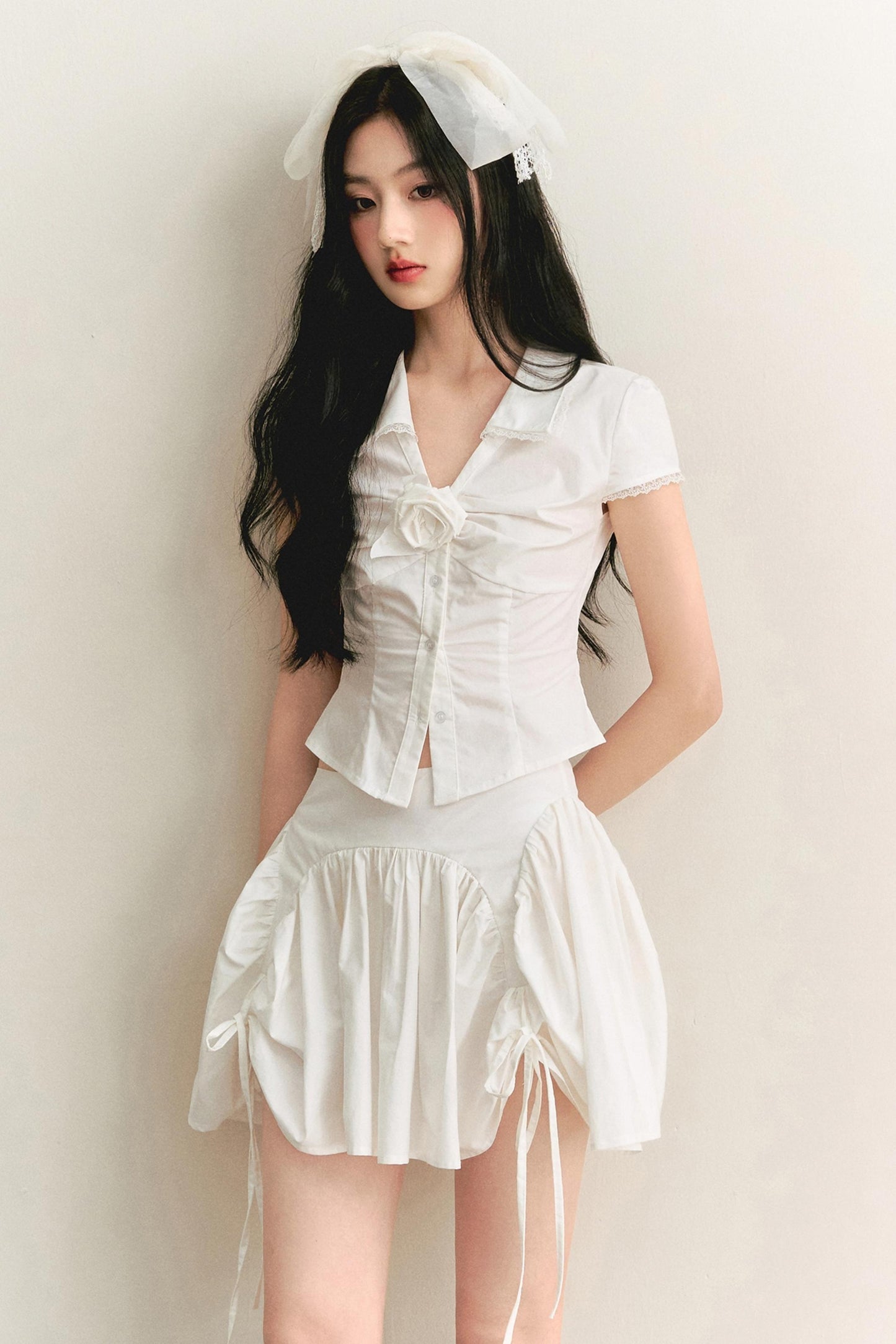 Light Lace-Up Pleated Skirt Set-Up