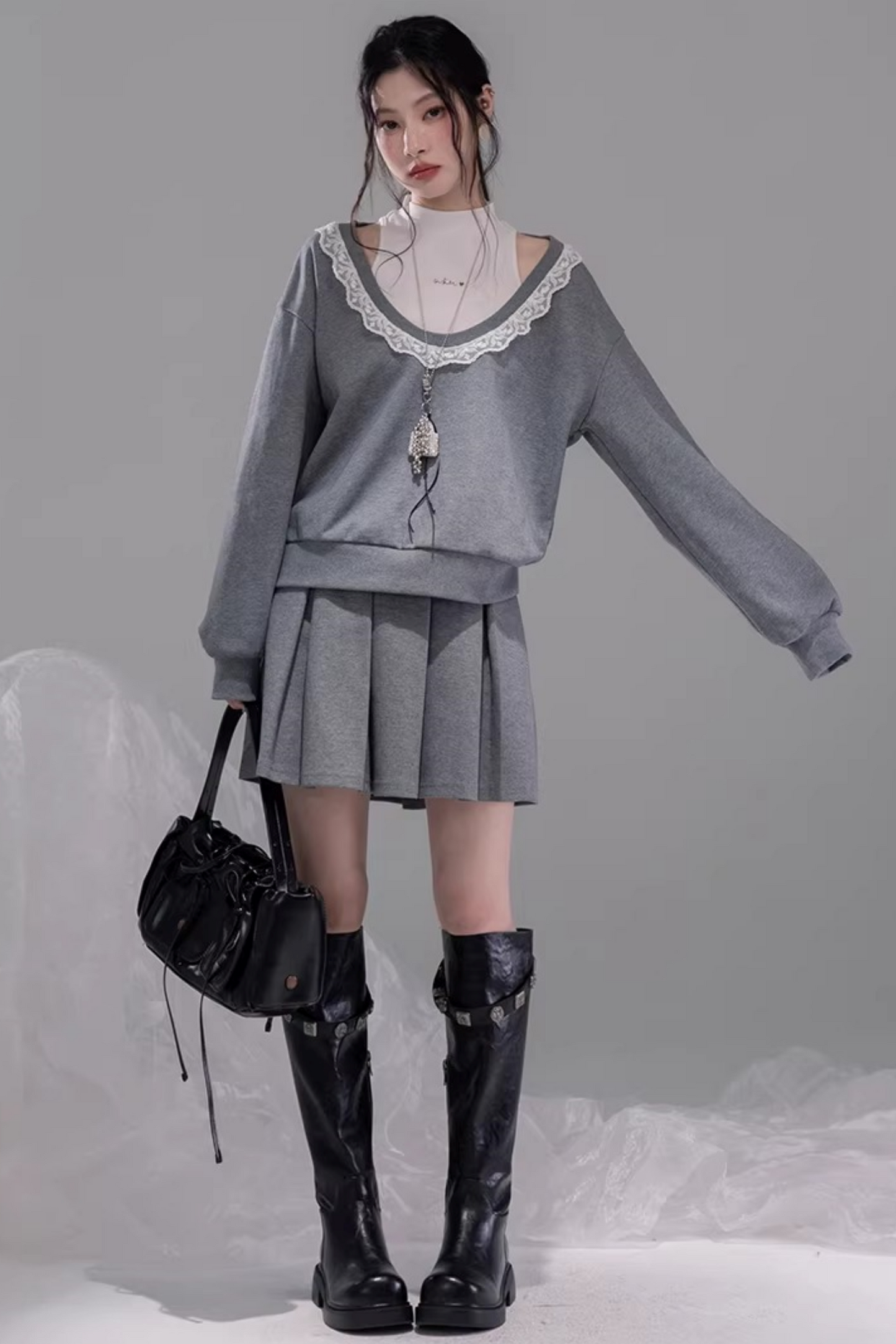 Chenwu Gray Pleated Skirt Sweatshirt Set