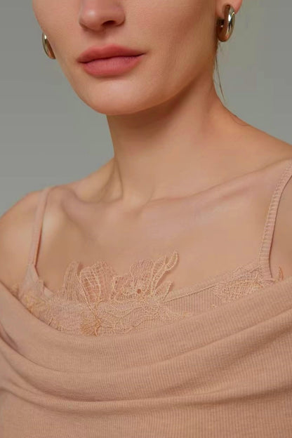 Gestricktes Spitzentop