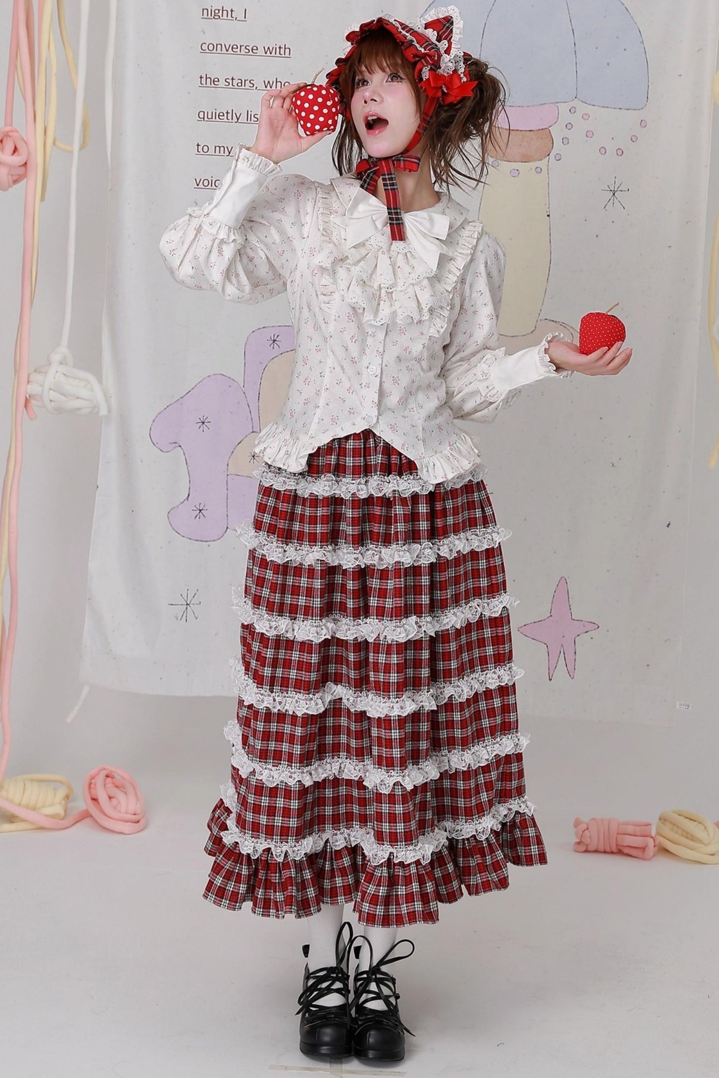 Retro Cute White Floral Top & Scarf Set