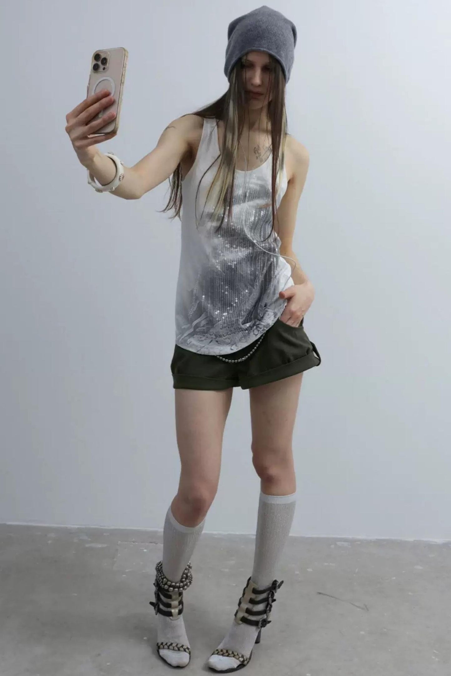 Retro Low-Rise Mini Anzugshorts