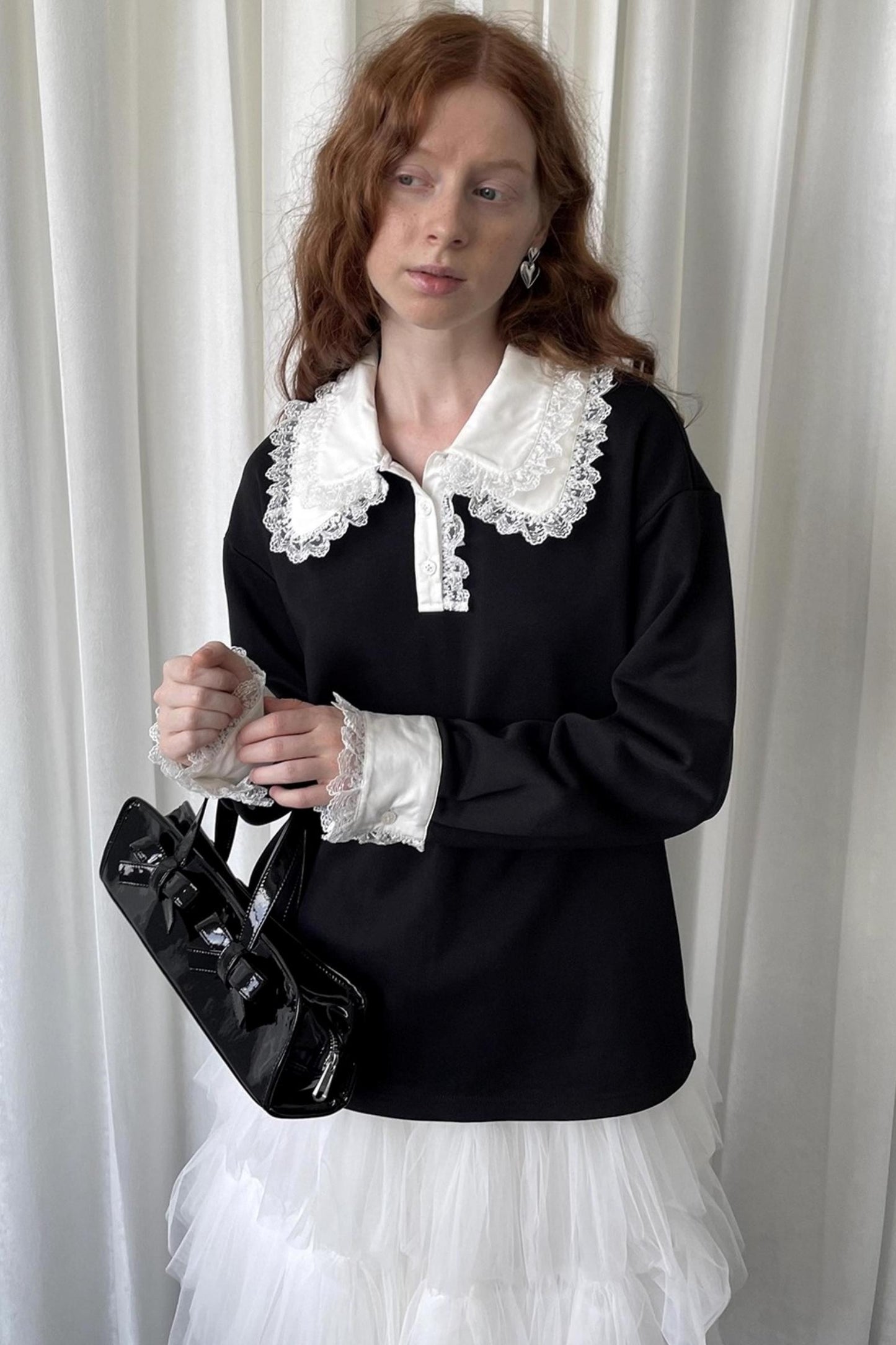 Lace Panel Knitted Sweatshirt