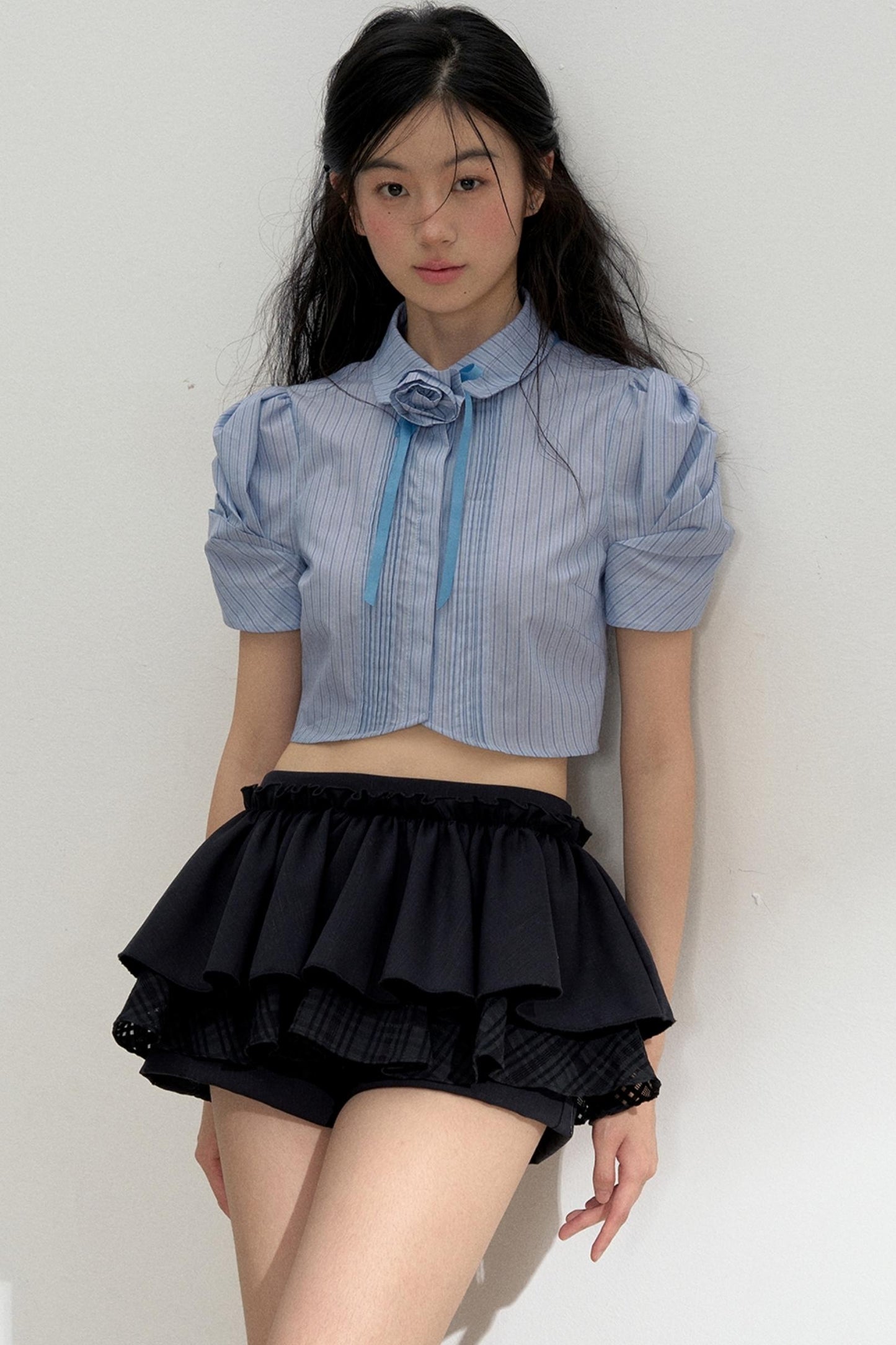 Vertical Stripe Bubble Sleeve Shirt