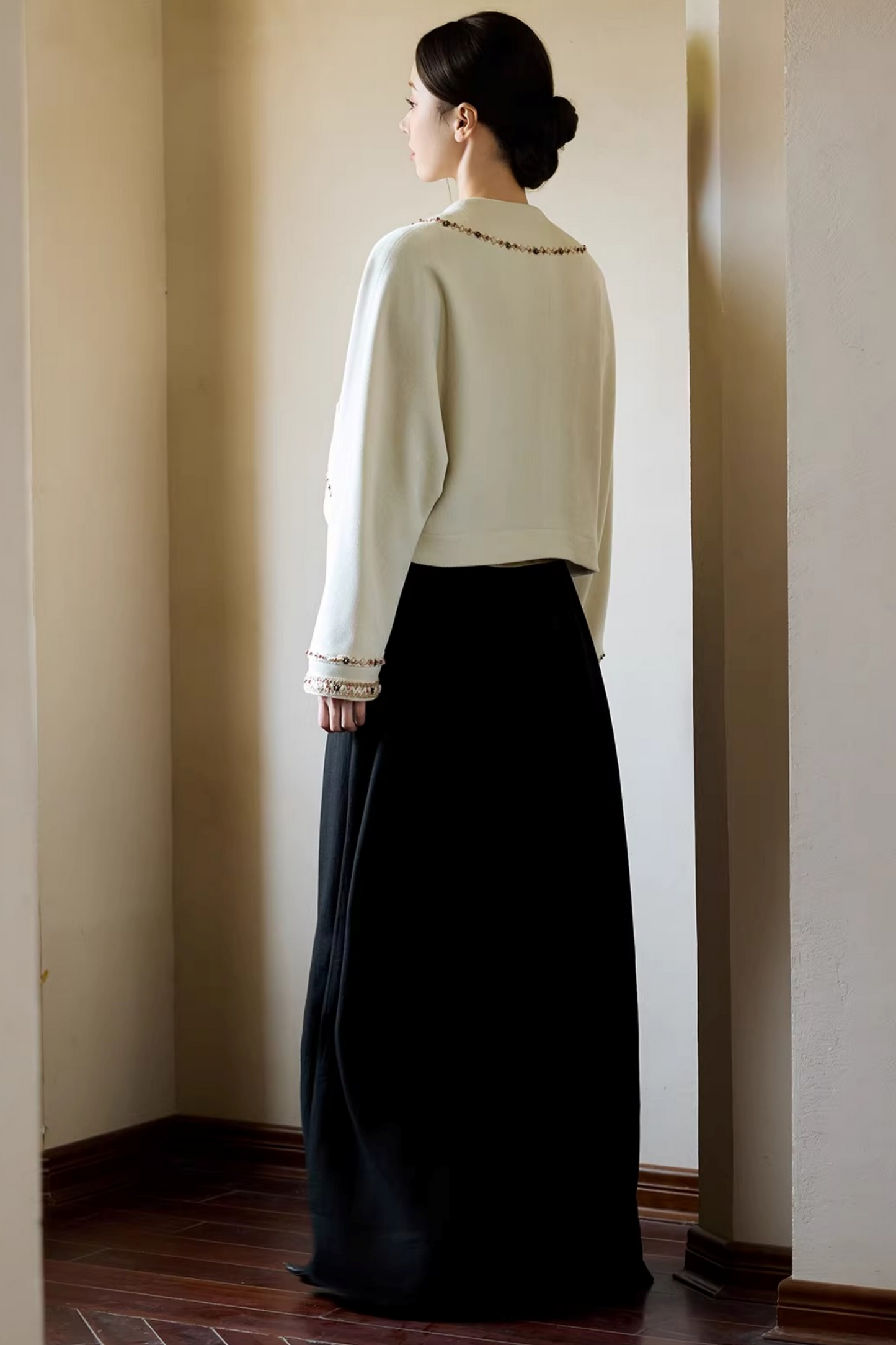 Simple Black Wide-Leg Pants