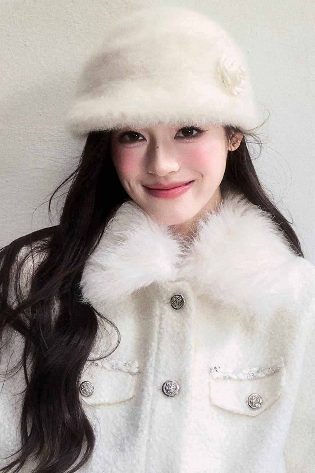 Winter Floral Plush Beret