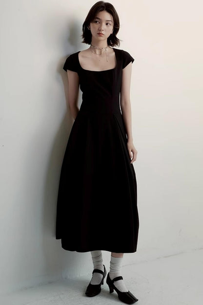 Cocoon Pleated Black Dress