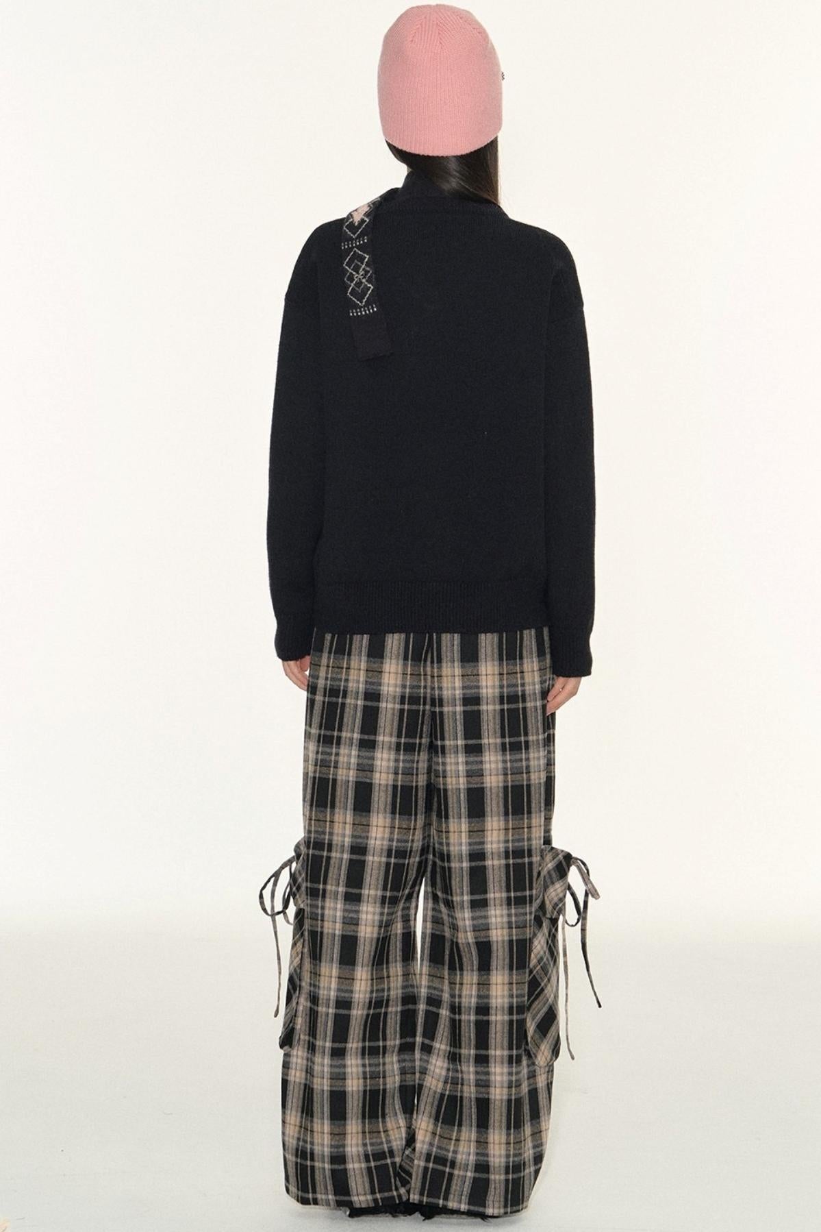 Twist V-Neck Sweater