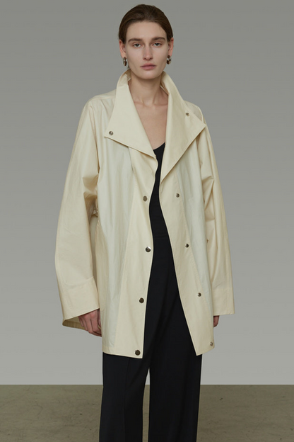 Trenchcoat mit Metallknopf