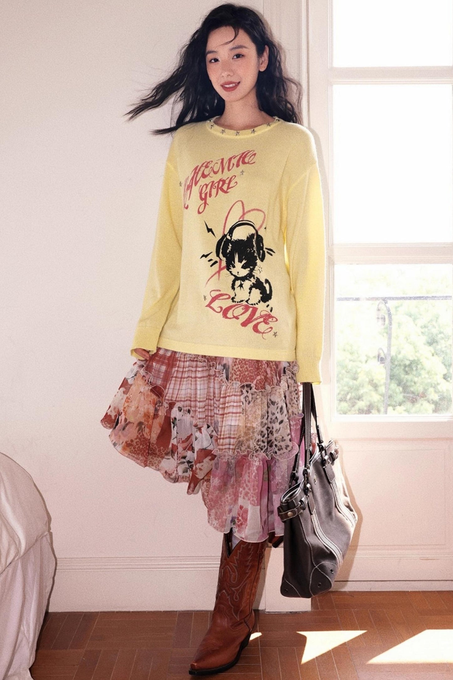 Kitten Note Knitted Sweater