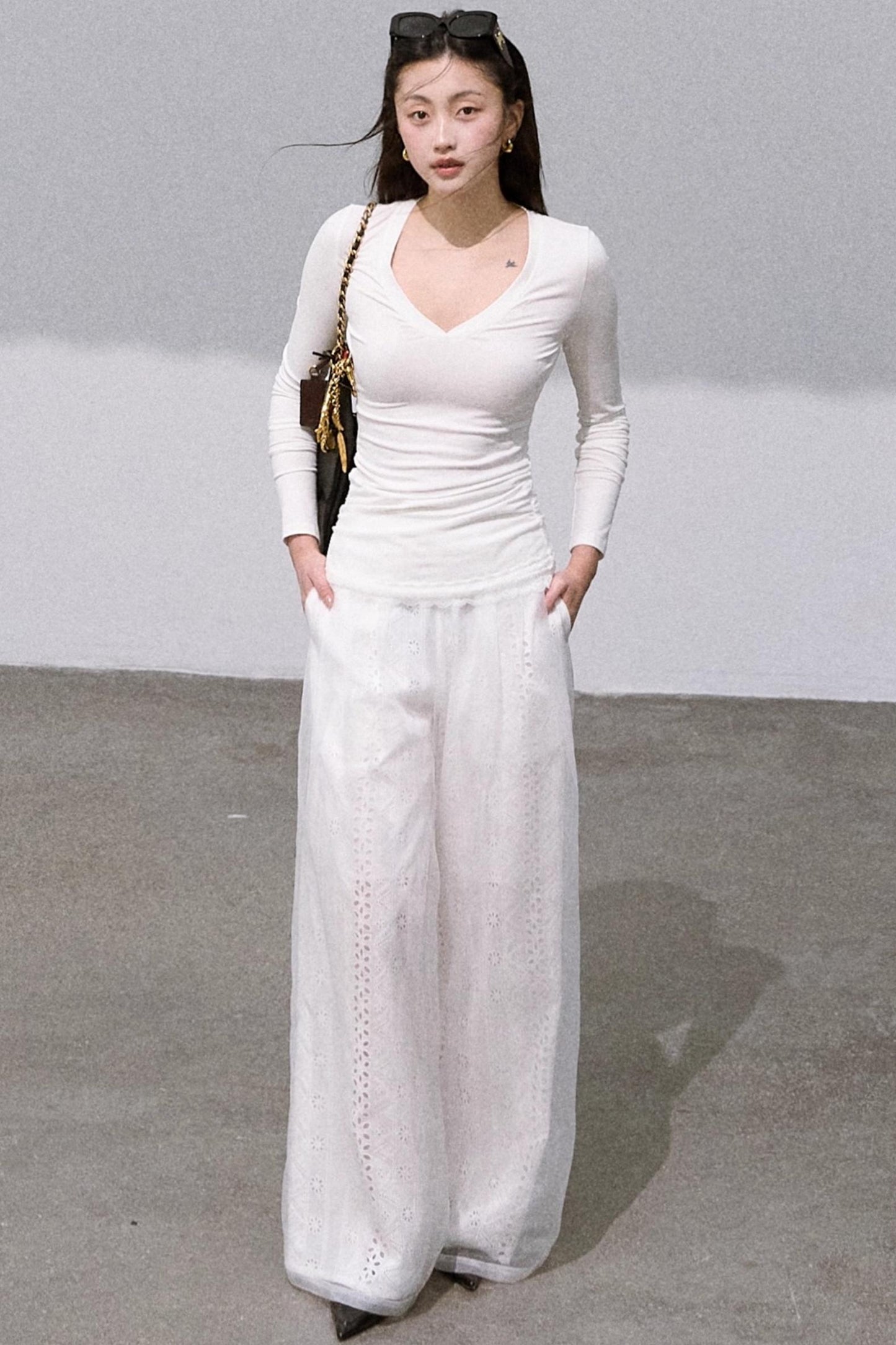 Slim V-Neck Knit Top