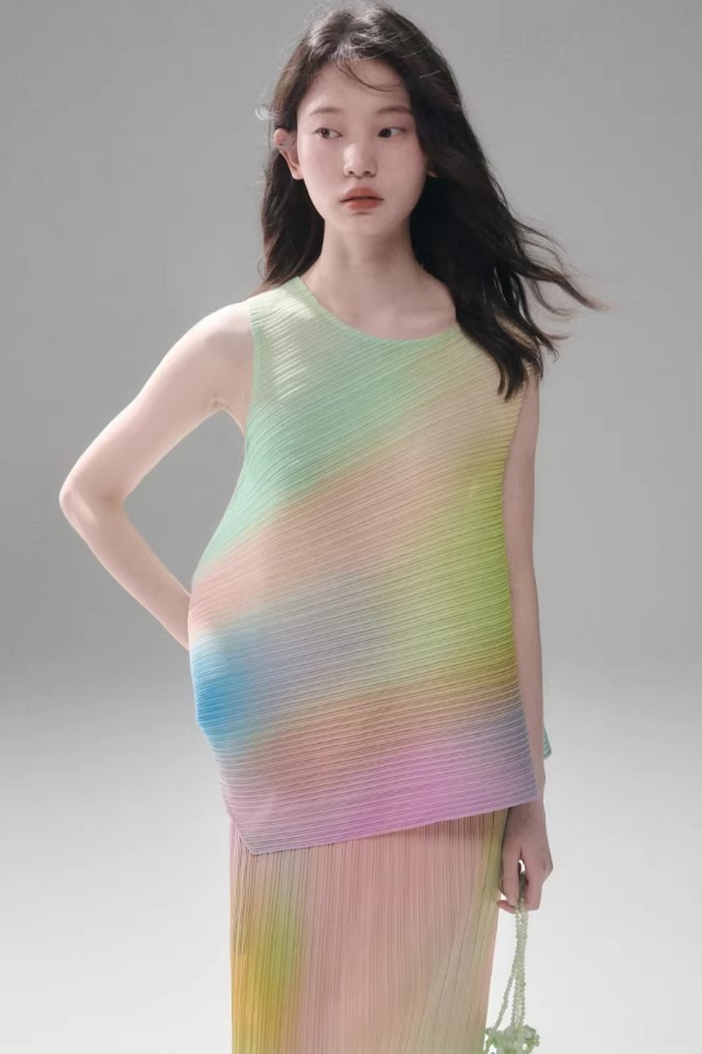Rainbow Gradient Pleated Vest Set-Up
