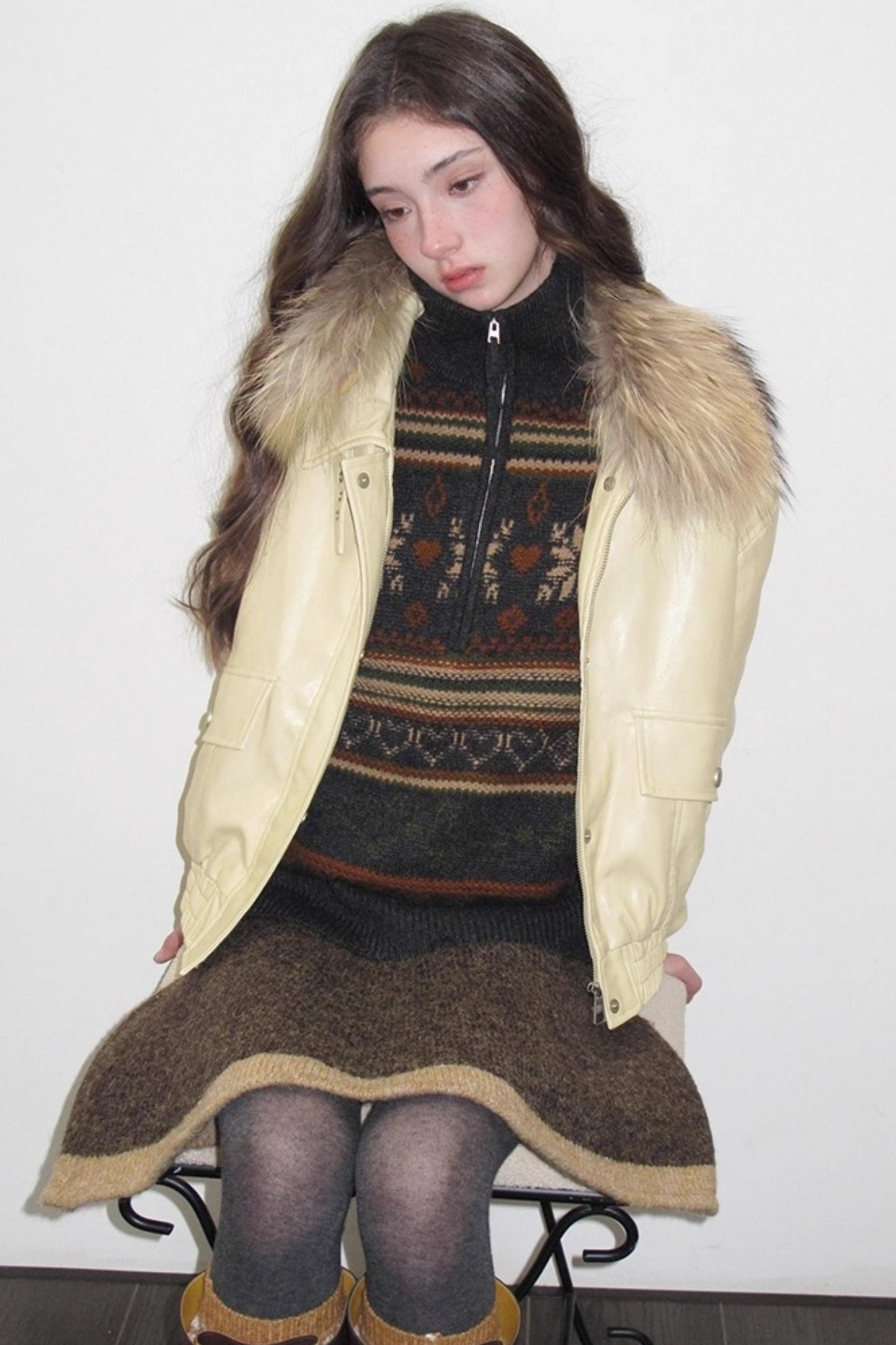 Fireplace Night Wool Sweater Set-Up