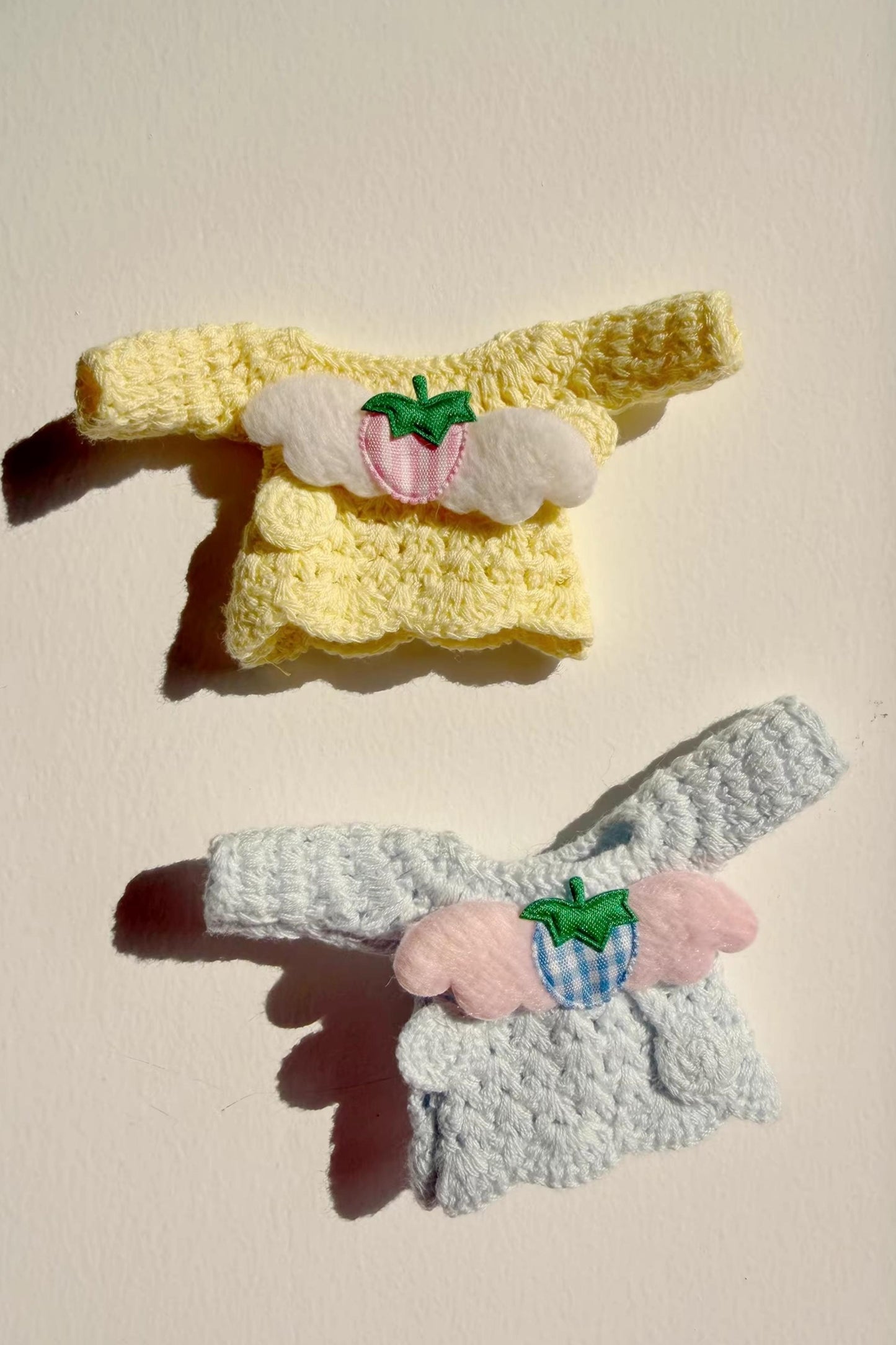 Herbst-Engel gestrickte Haarspange