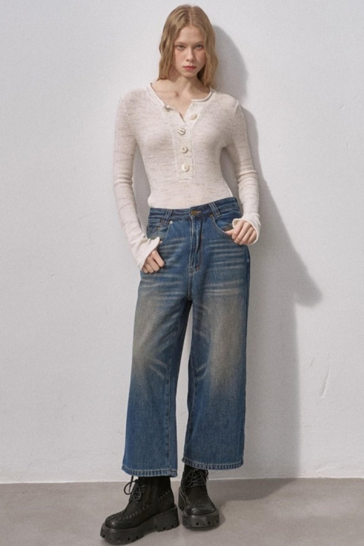 Retro Fleece-Lined Cropped Jeans