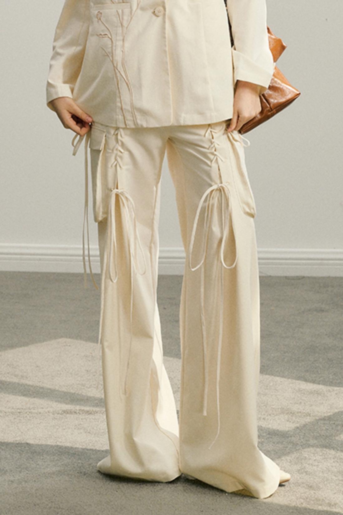 Flabby Leg-Length Strappy Pants