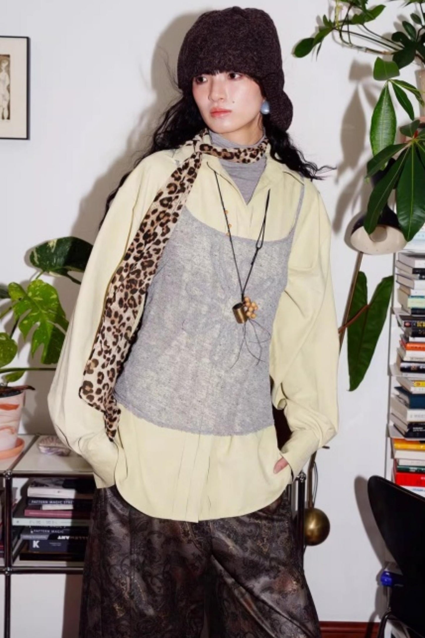 Solid Color Embroidery Vest Top