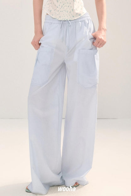Large Pocket Wide-Leg Cargo Pants