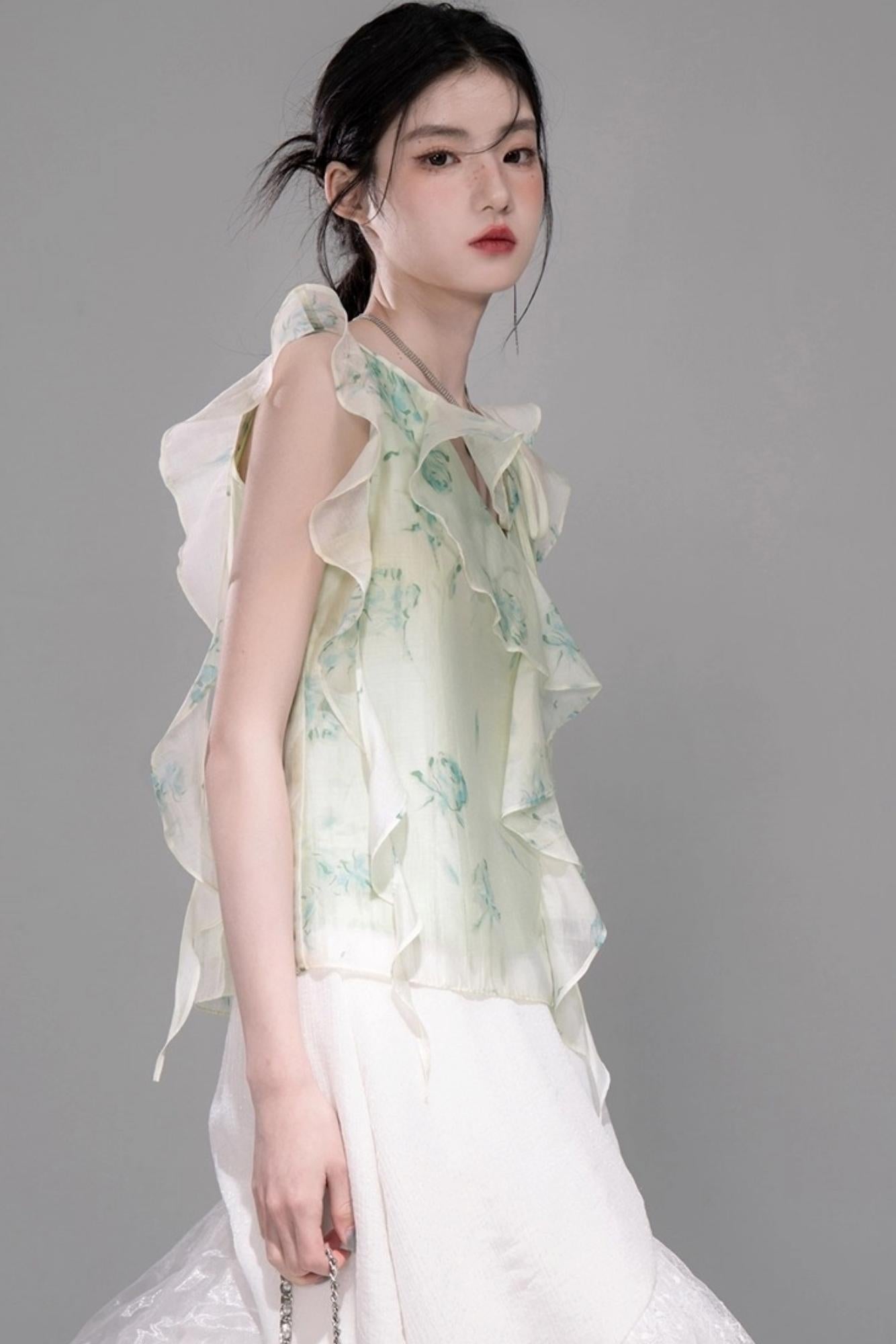 Fluttering Chiffon Shirt