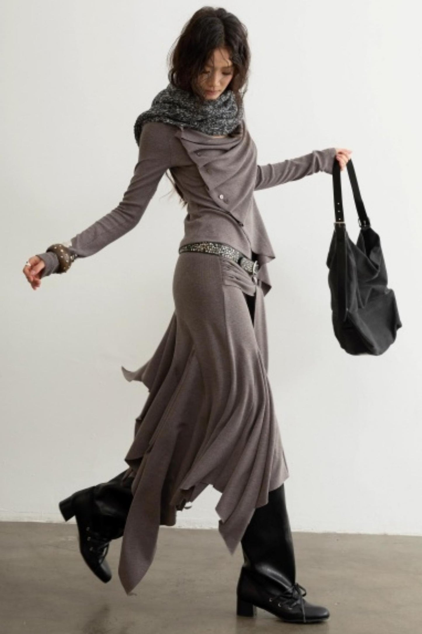 Classical Pleated Distressed Skirt Set-Up