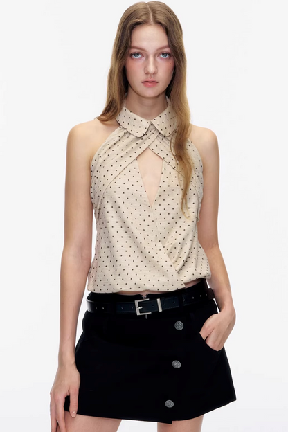 Gepunktete Neckholder-Bluse