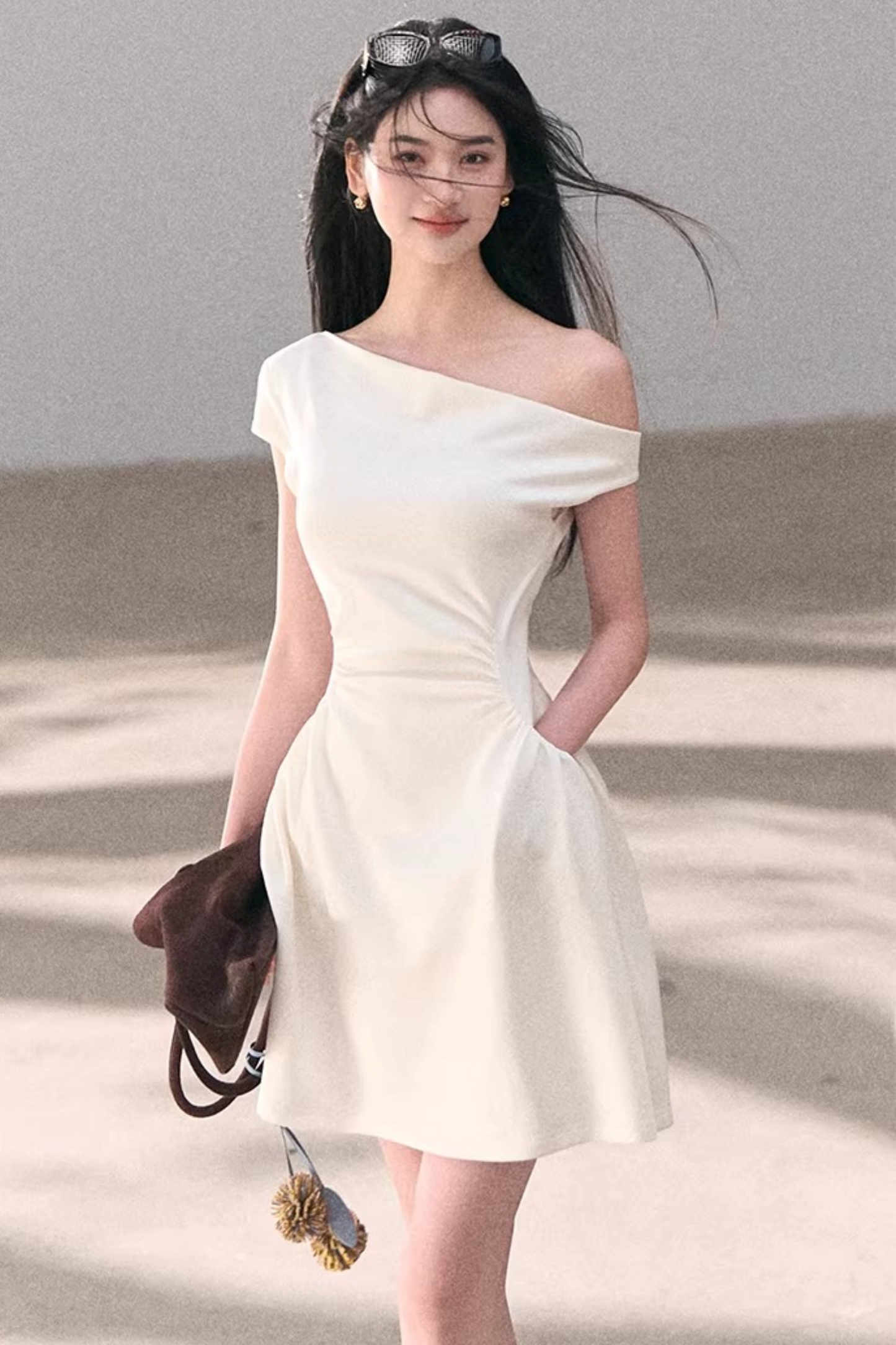 Lyocell-Asymmetrisches-Spitzenkleid
