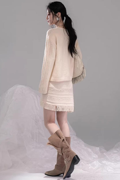 Artistic Nomadic Wool Knit Set