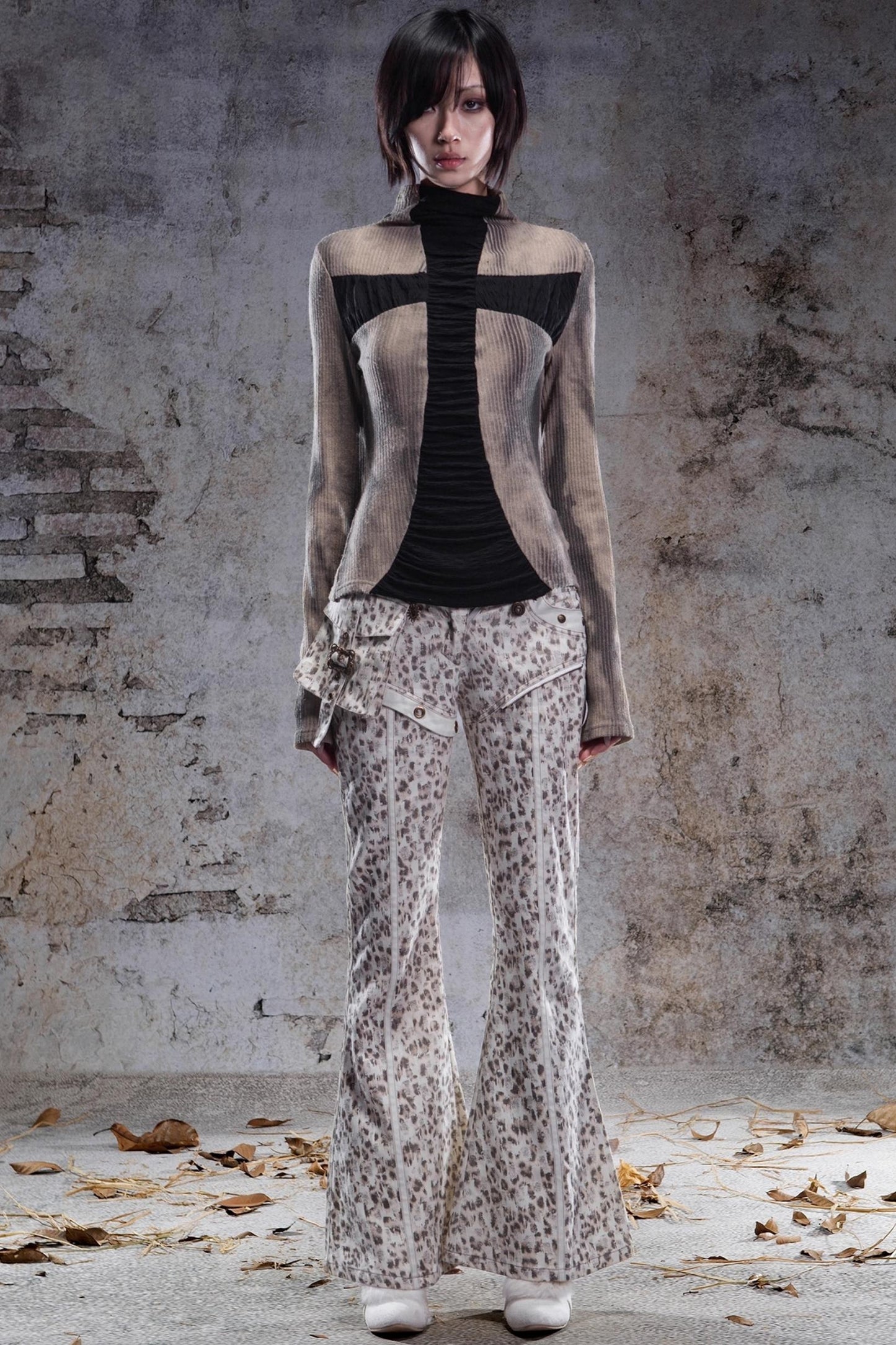 Vintage Leopard Print Flared Pants