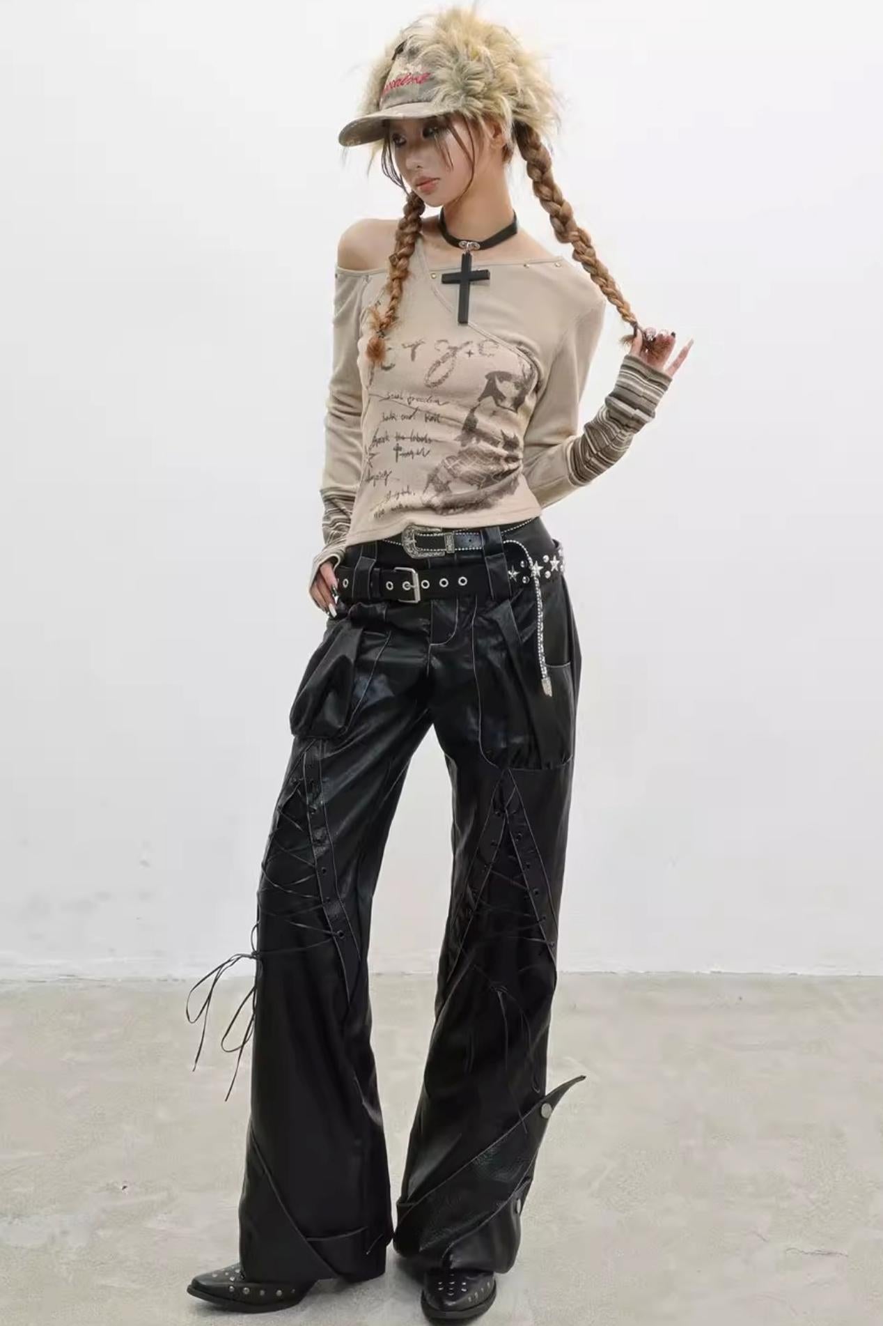 Off-the-Shoulder Patchwork Print Knitted Base Shirt