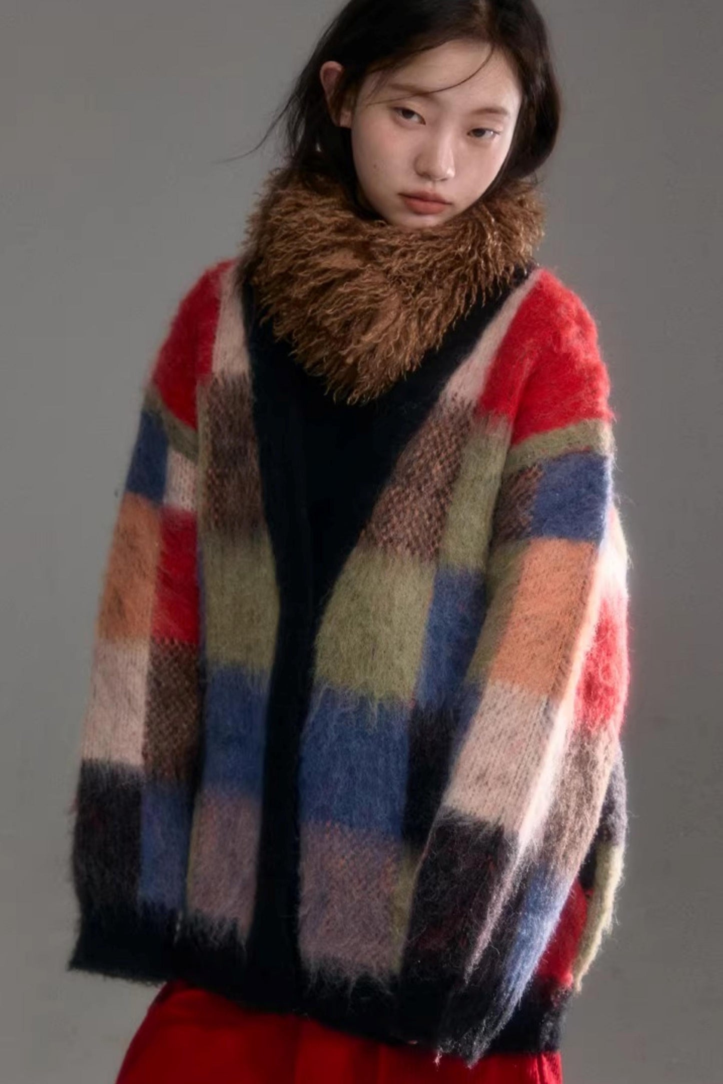 Color-Block-Strickjacke aus Wolle mit Karomuster
