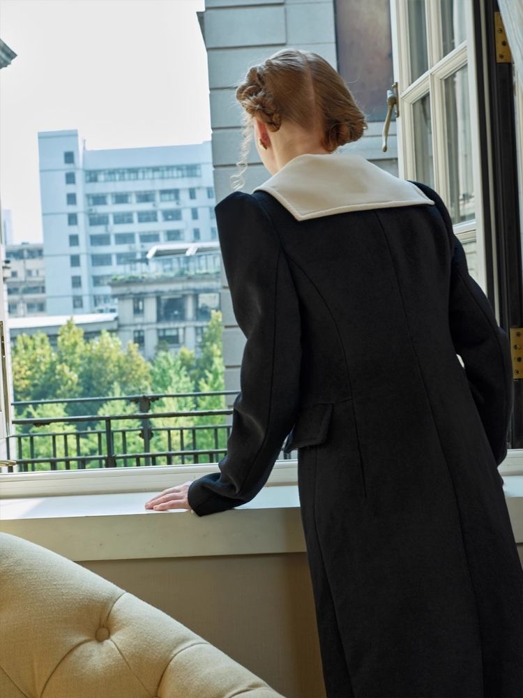 Black Barge Collar Fashion Wool Coat