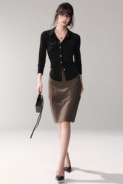 Mid-Sleeve Waist-Cinching Blouse