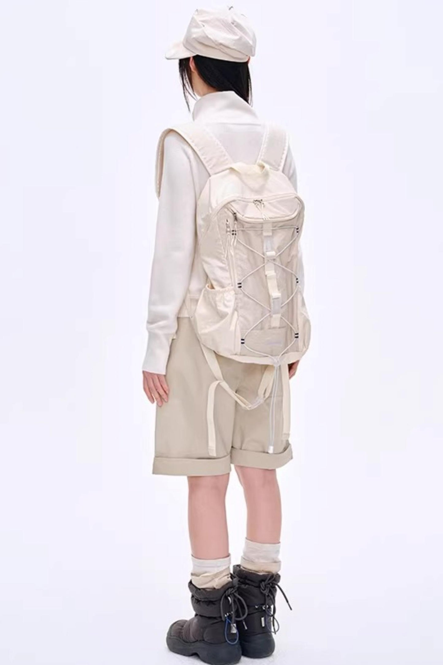 Simple Unbounded Straight-Leg Shorts