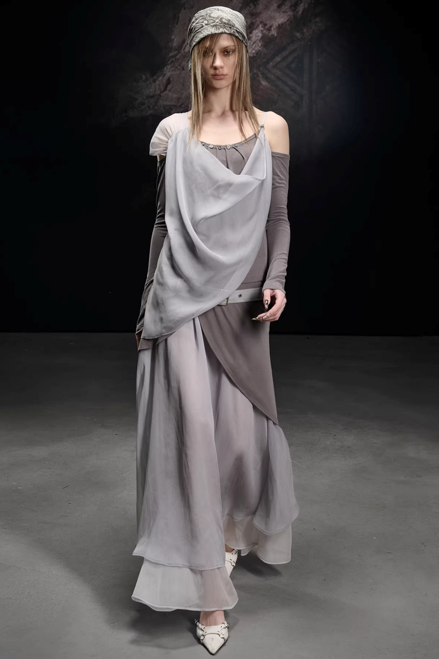 Chiffon-Patchwork-Bluse mit asymmetrischem Schnitt