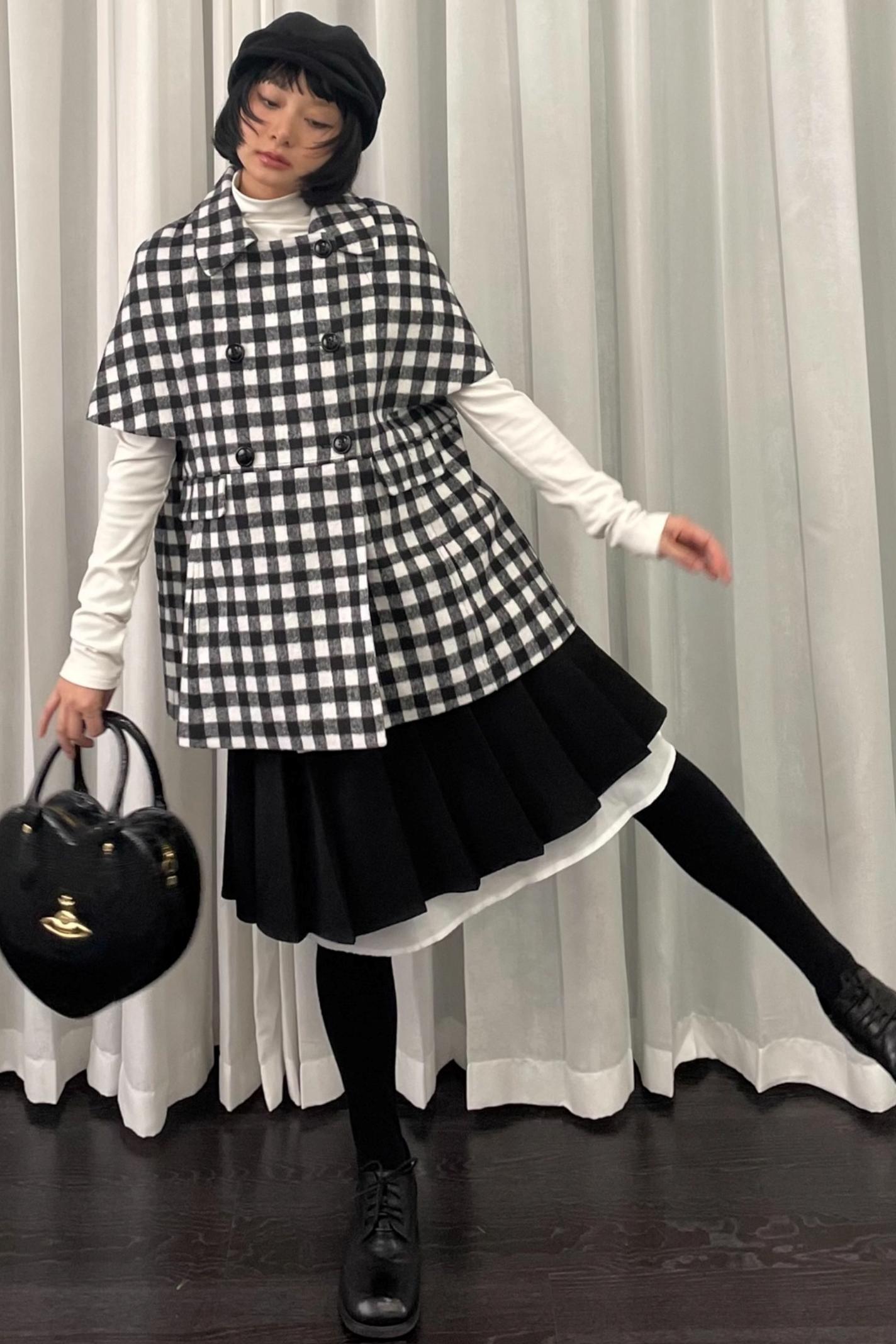 Black Pleated Bow Skirt