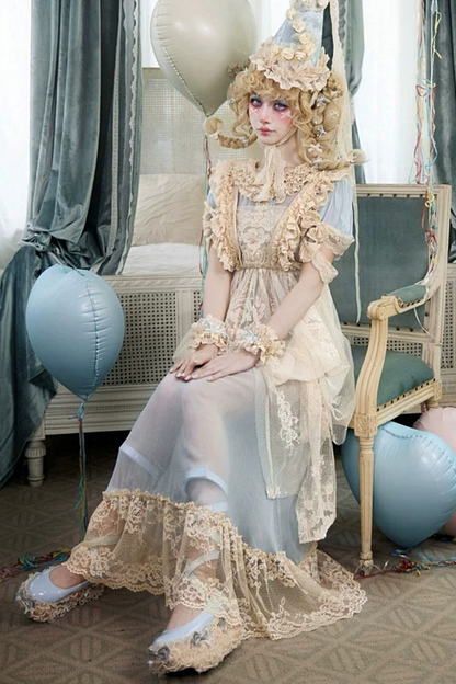 Tablier en dentelle crème rococo