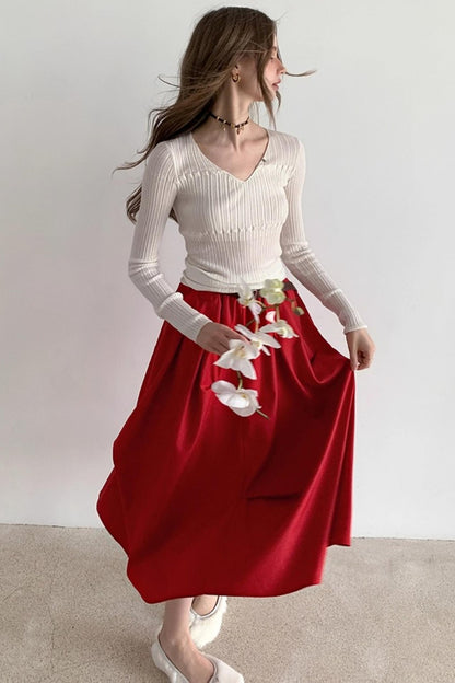 Textured V-neck Wool Knit Slim Top