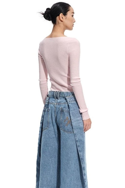 Mercerized Wool V-Neck Top